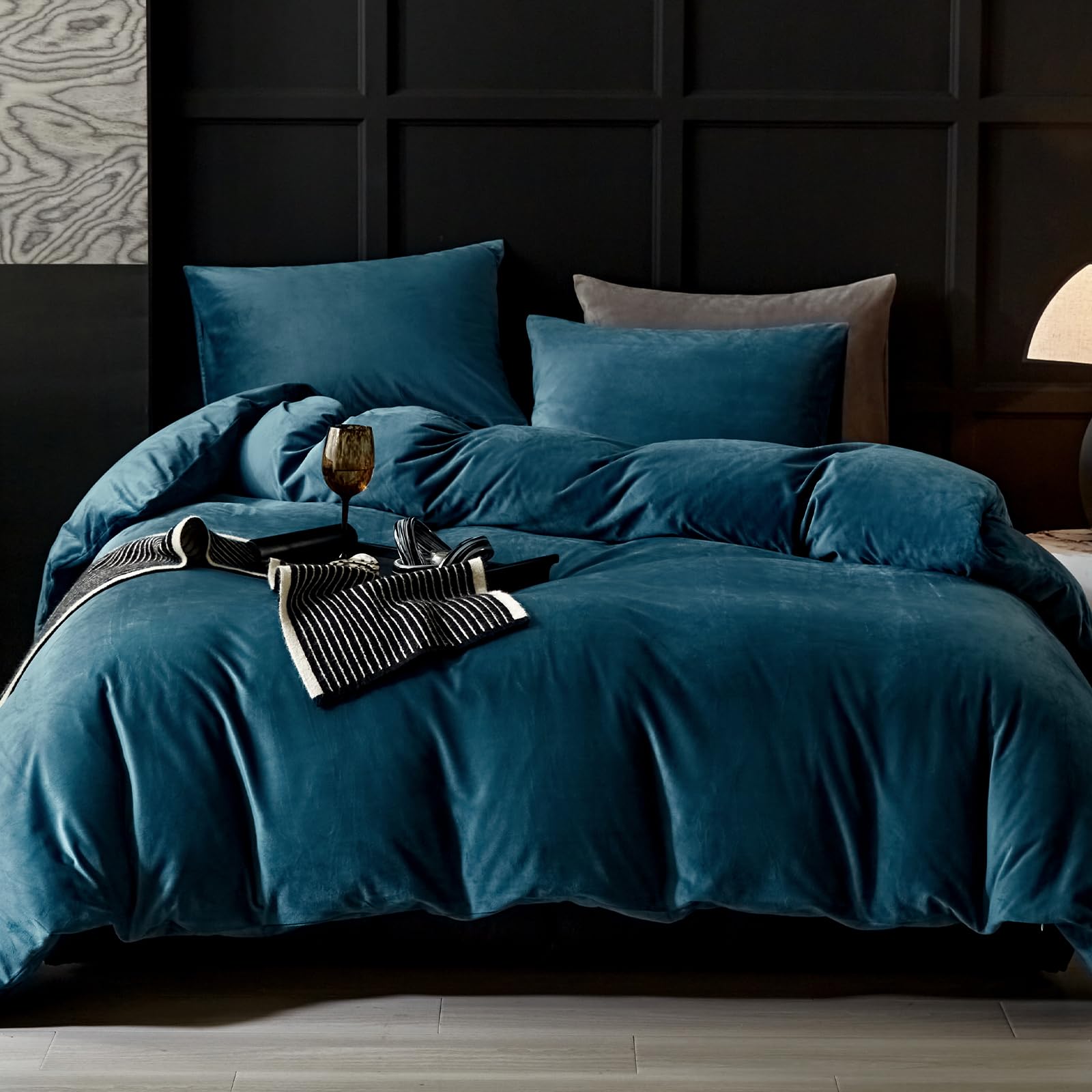 Warmdern Blue Velvet Duvet Cover Queen Size Flannel Duvet Cover Bedding Sets, 3Pcs Ultra Soft Luxury Textured Modern Crystal Vel